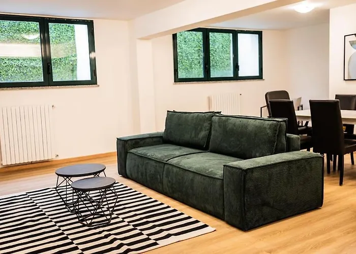 Fee4Me Elegant Navigli Milan Apartment